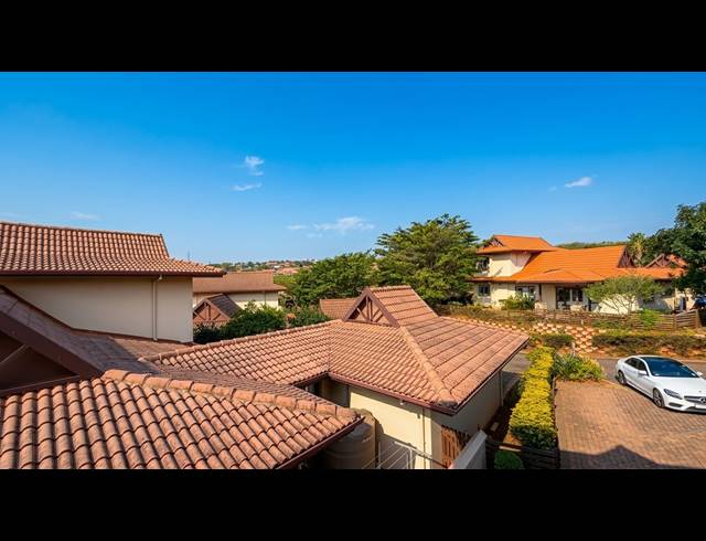 3 BEDROOM GATED ESTATE FOR SALE IN IZINGA